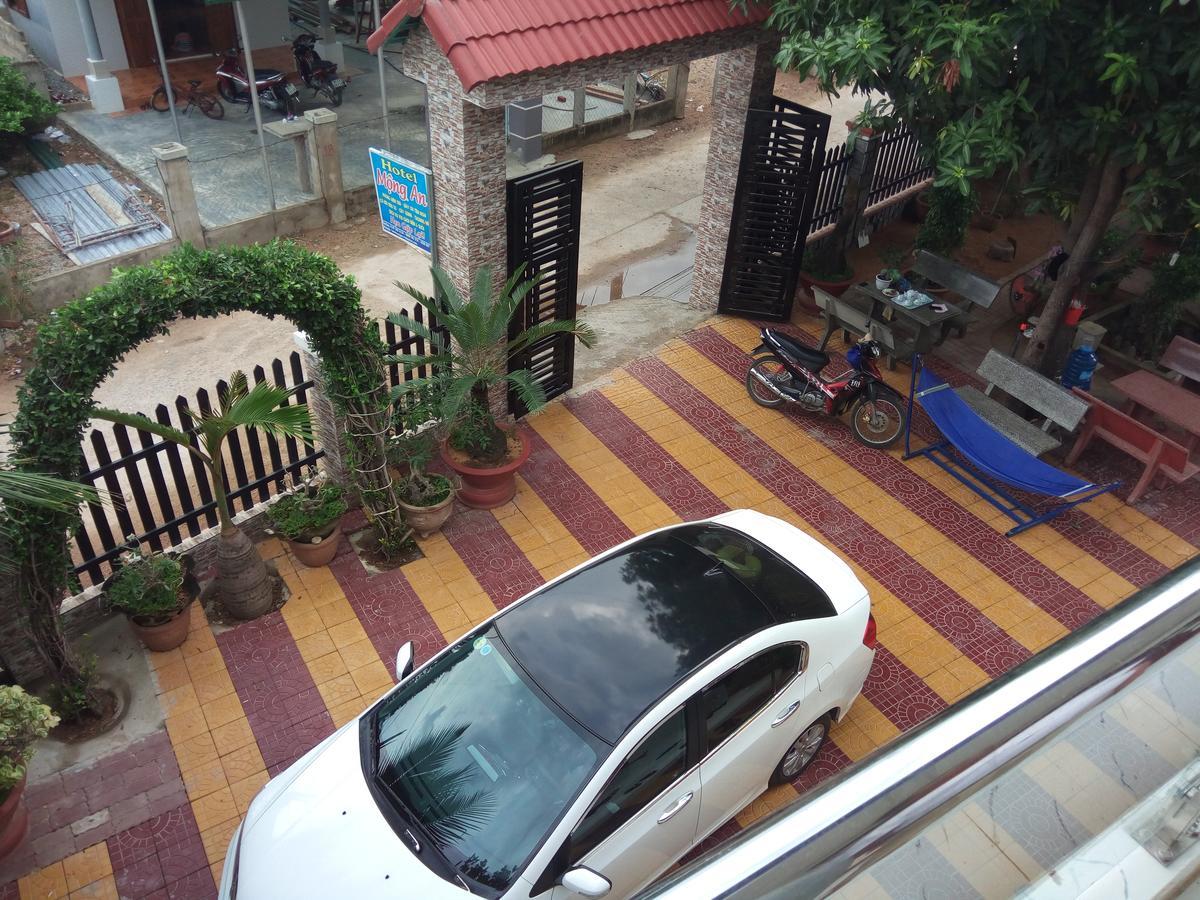 Khach San Mong An Hotel Vinh Hy Bagian luar foto